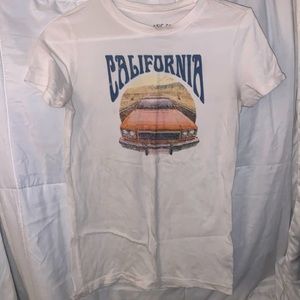 Aeropostale White California classic crew Tee